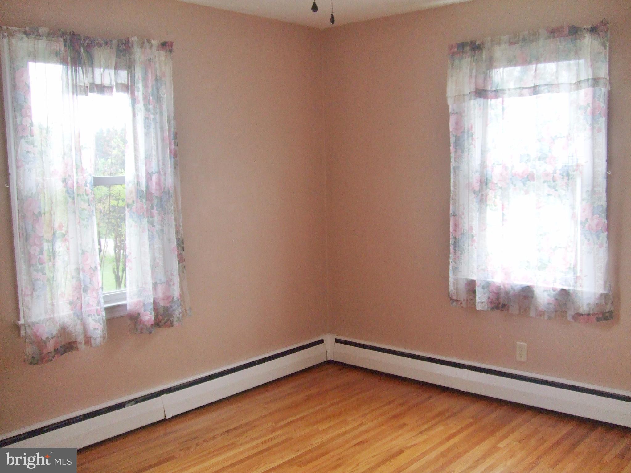 504 Poole Road Westminster, MD 21157 - Photo 9 of 26 Bedroom