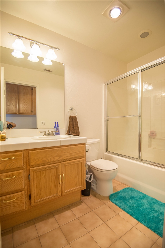 8856 Cory Court Spring Valley, CA 91977 - Photo 14 of 17 Hall Bathroom