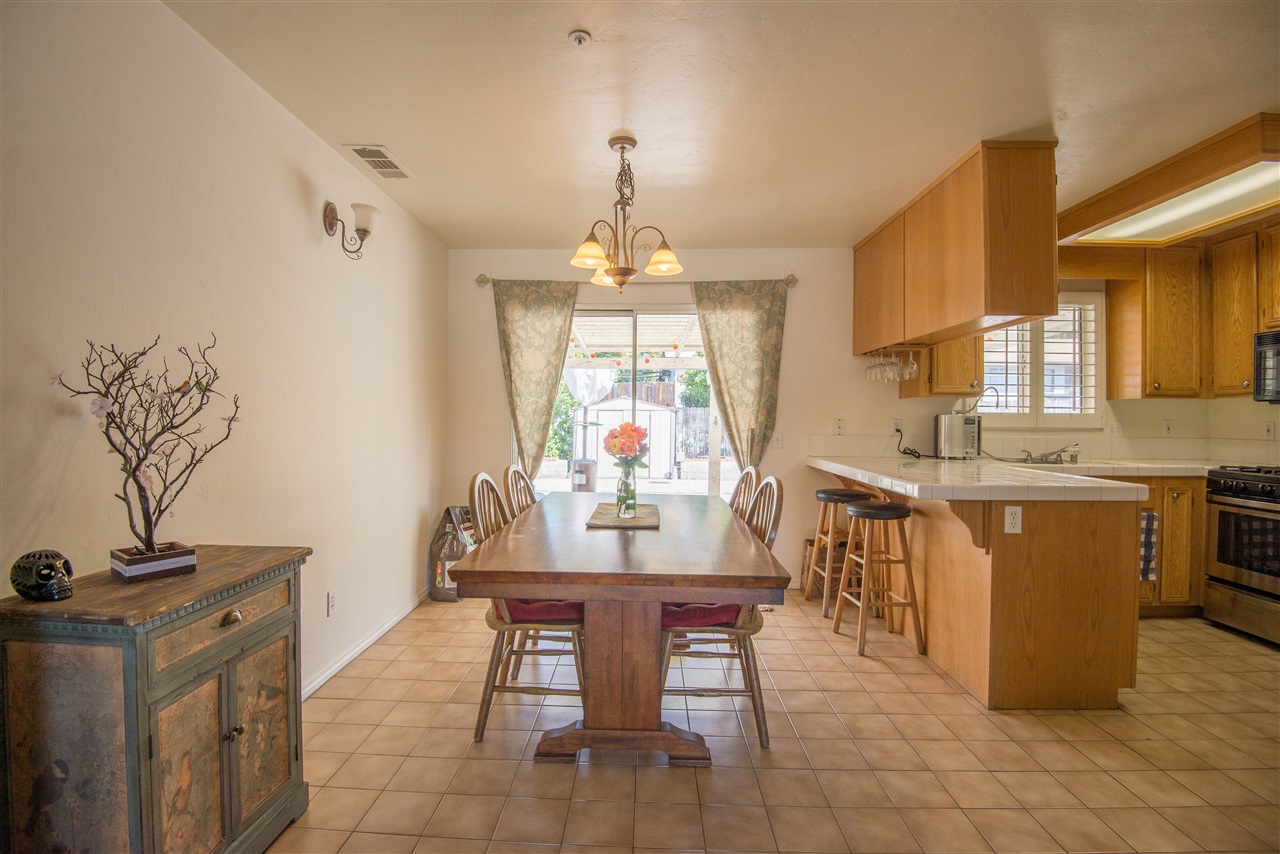 8856 Cory Court Spring Valley, CA 91977 - Photo 4 of 17 Gallery Image 4