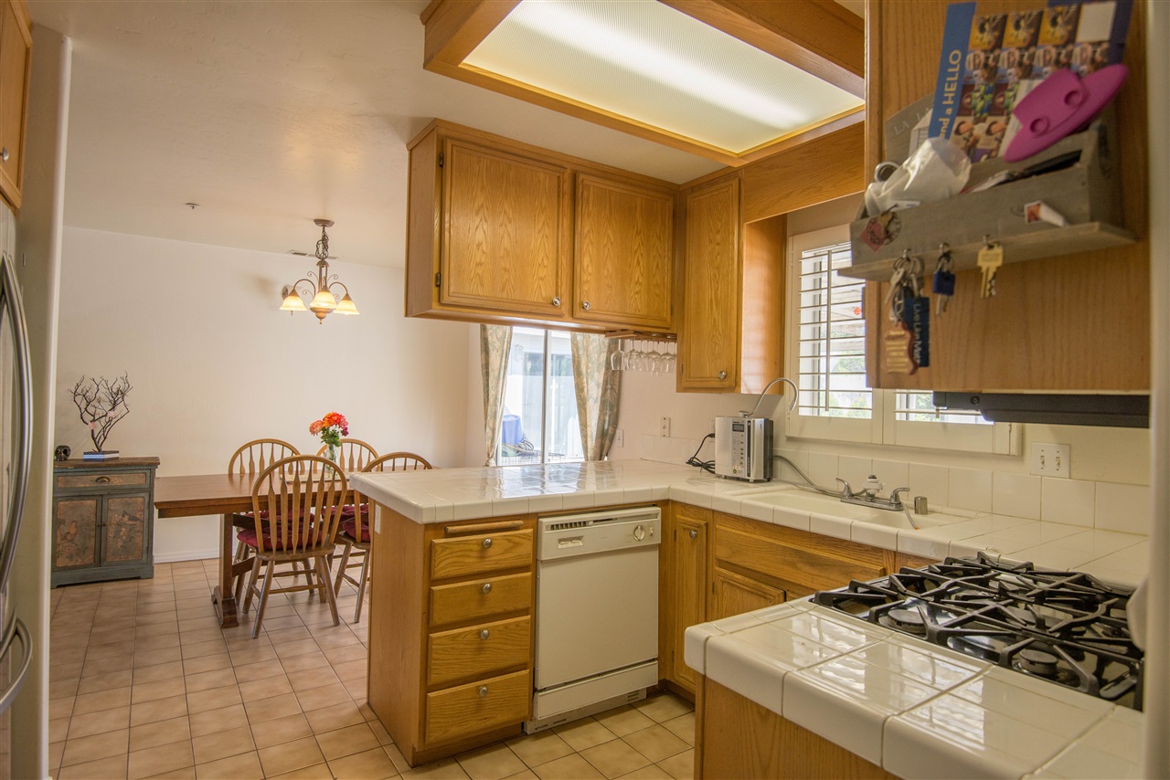 8856 Cory Court Spring Valley, CA 91977 - Photo 6 of 17 Gallery Image 6