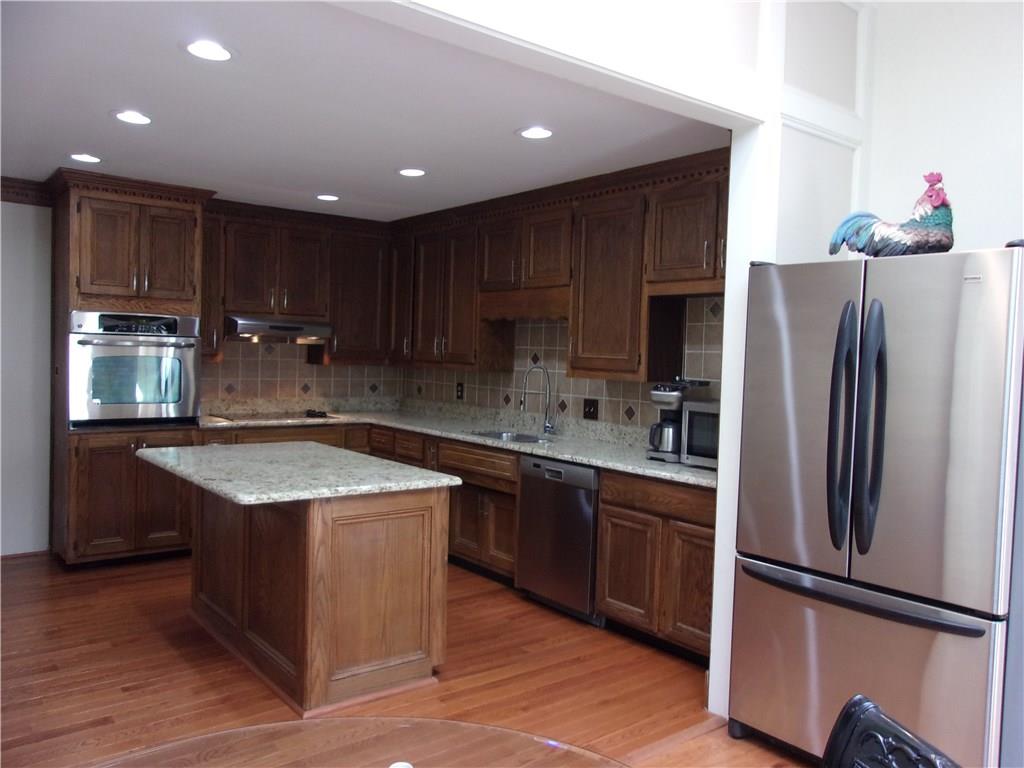 8850 Fall Creek Road Indianapolis, IN 46256 - Photo 11 of 30 Gallery Image 11