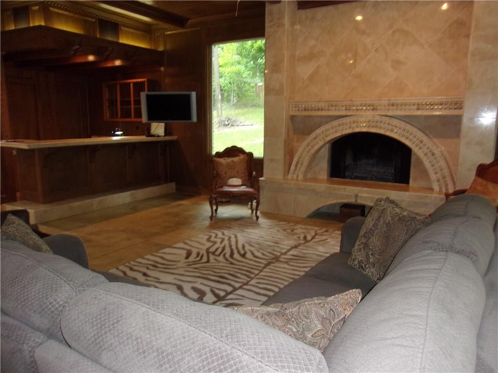 8850 Fall Creek Road Indianapolis, IN 46256 - Photo 8 of 30 Gallery Image 8
