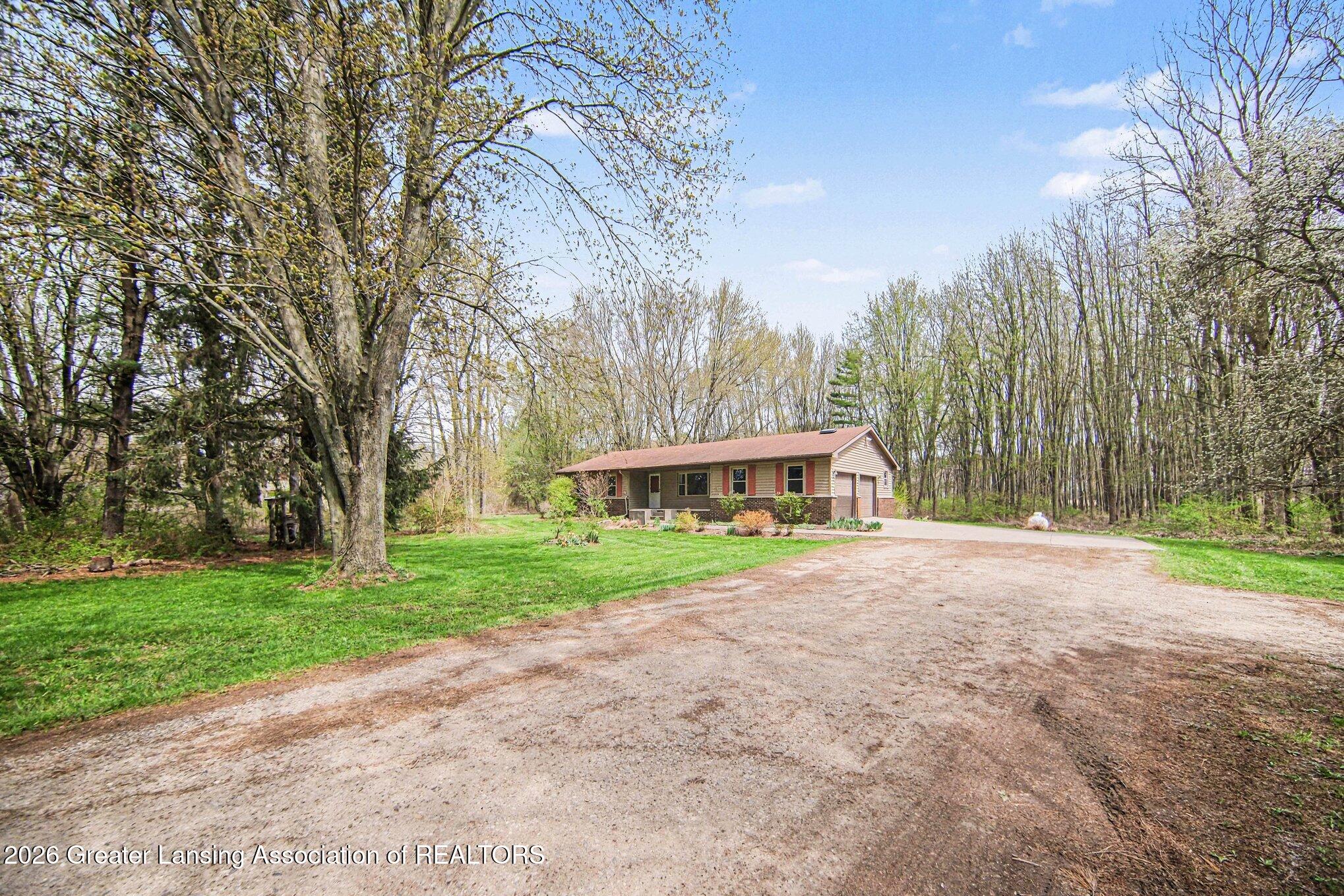2898 North Every Road Mason, MI 48854 - Photo 5 of 44 exterior front