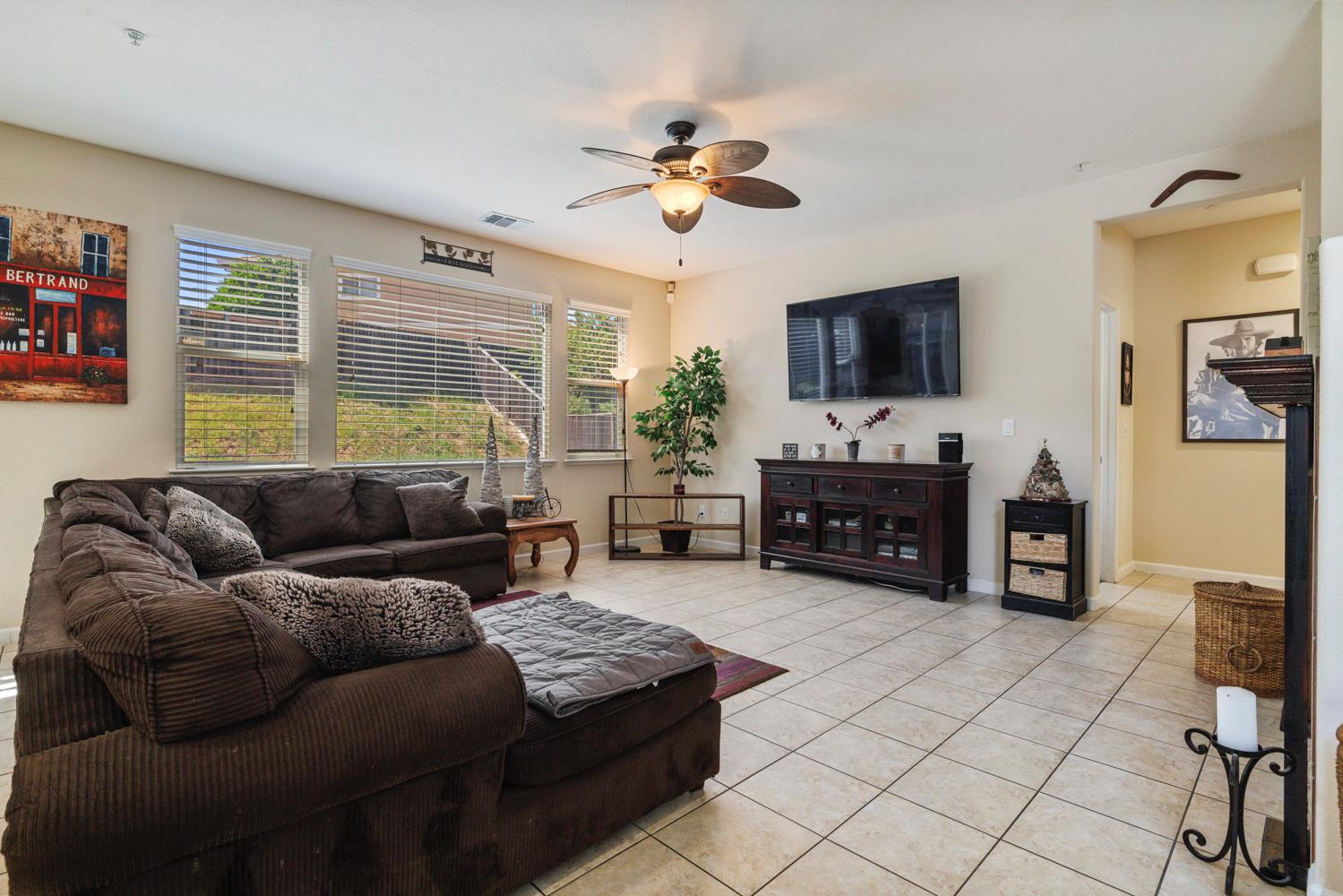 138 Rancho Bernado Court Bay Point, CA 94565 - Photo 9 of 48