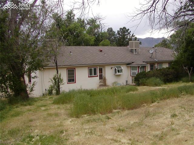 4829 Stanton Road Colorado Springs, CO 80918 - Photo 7 of 19 Gallery Image 7