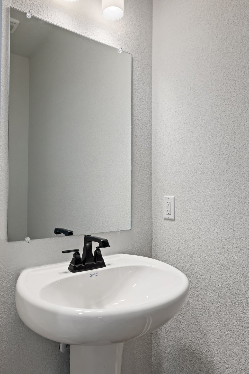 115 Verra Way Georgetown, TX 78626 - Photo 27 of 32