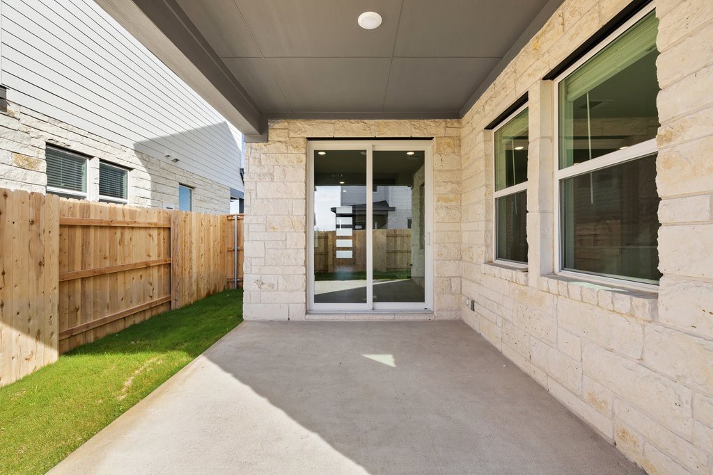 115 Verra Way Georgetown, TX 78626 - Photo 28 of 32