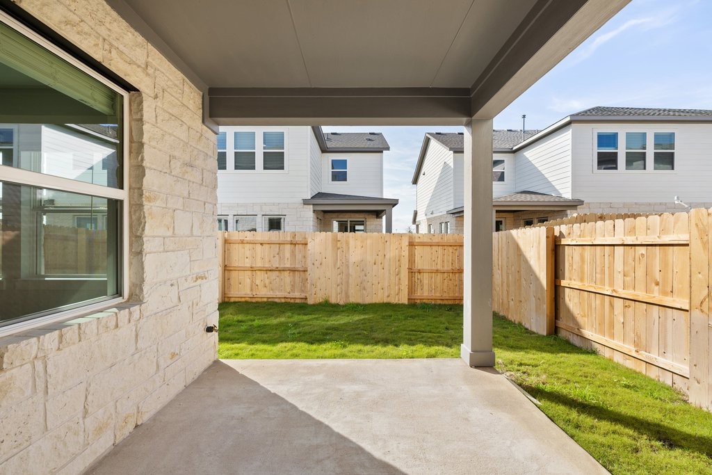 115 Verra Way Georgetown, TX 78626 - Photo 30 of 32