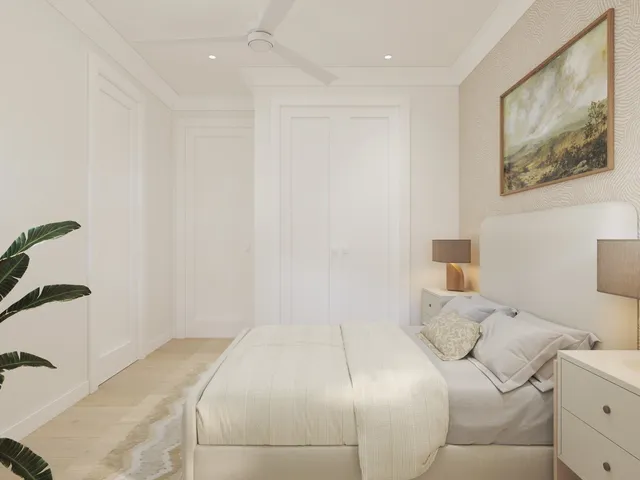 $1,250,000 | 3042 North Southport Avenue, Unit 2, Chicago, IL 60657