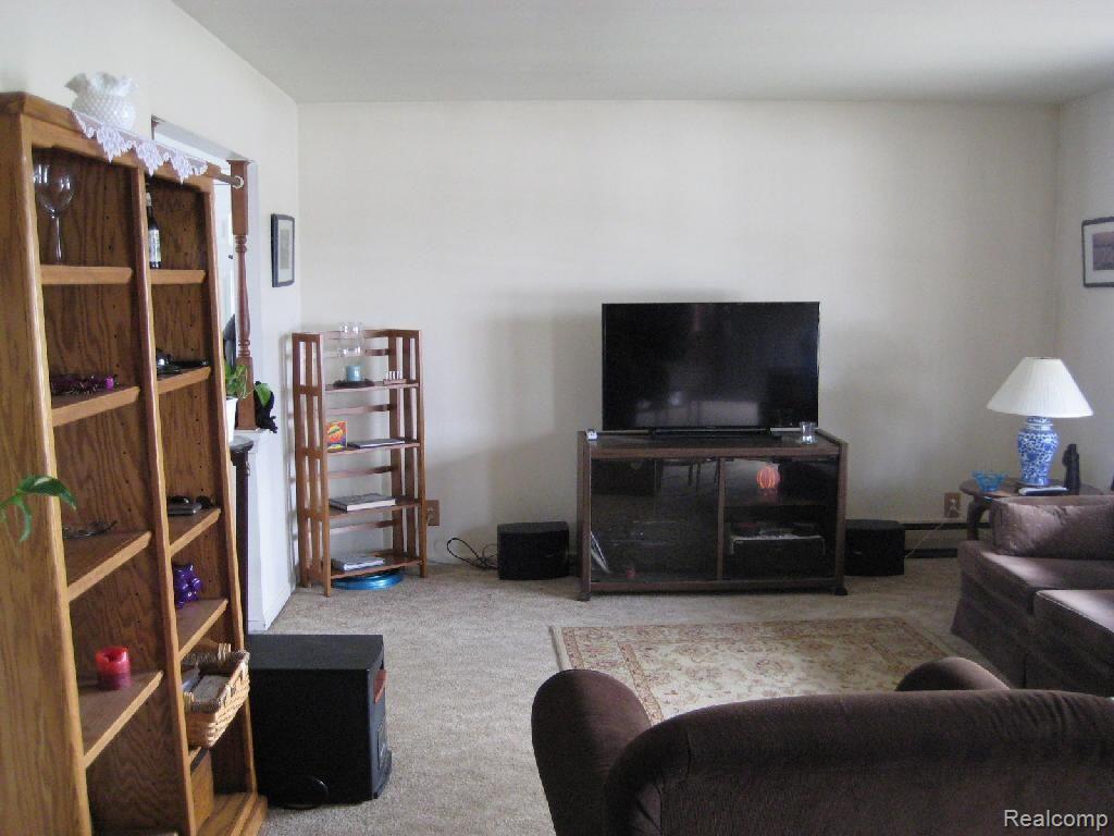 nice sized great room