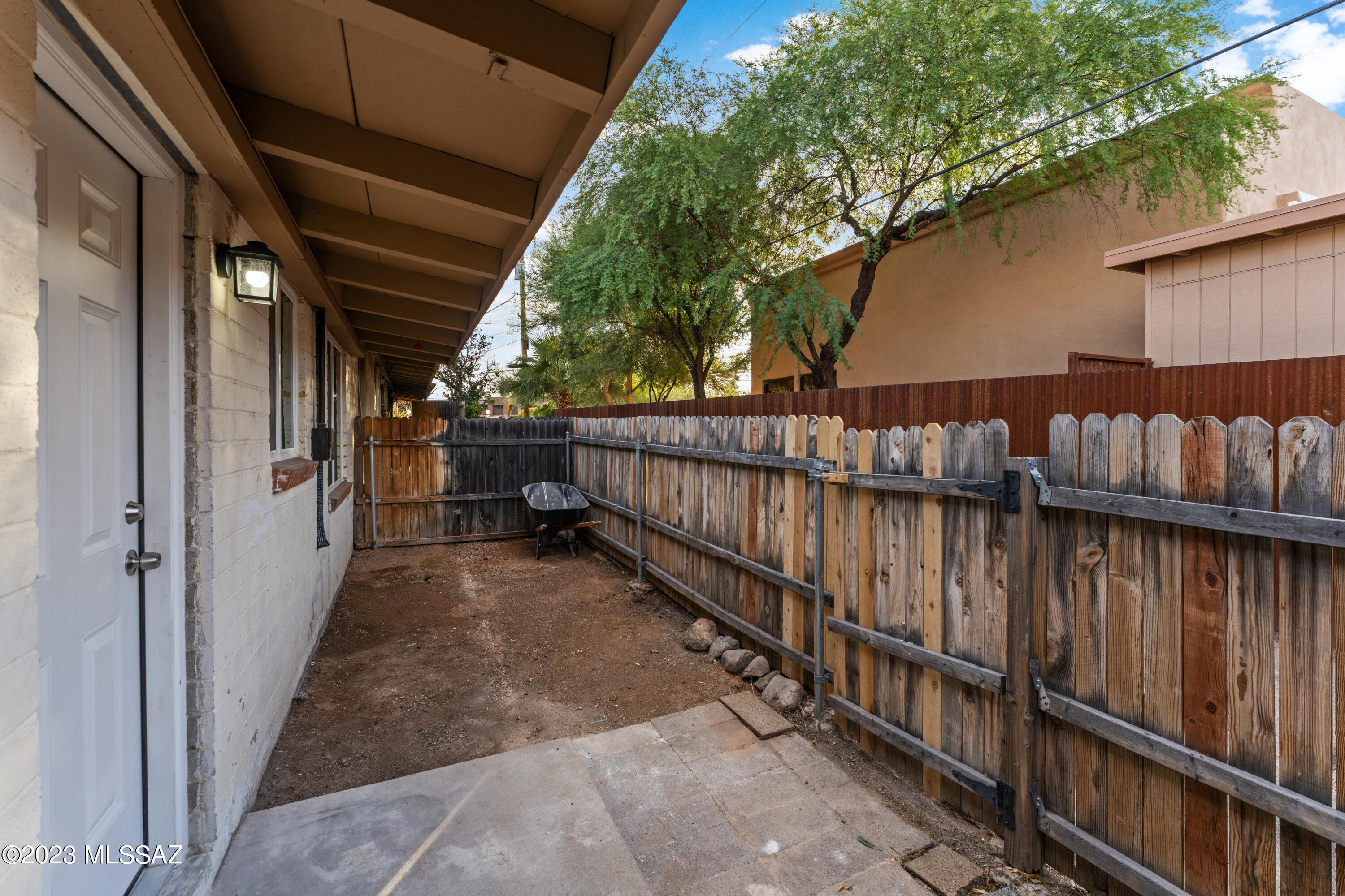 5901 North Oracle Road, Unit 19 Tucson, AZ 85704 - Photo 24 of 30 Gallery Image 24