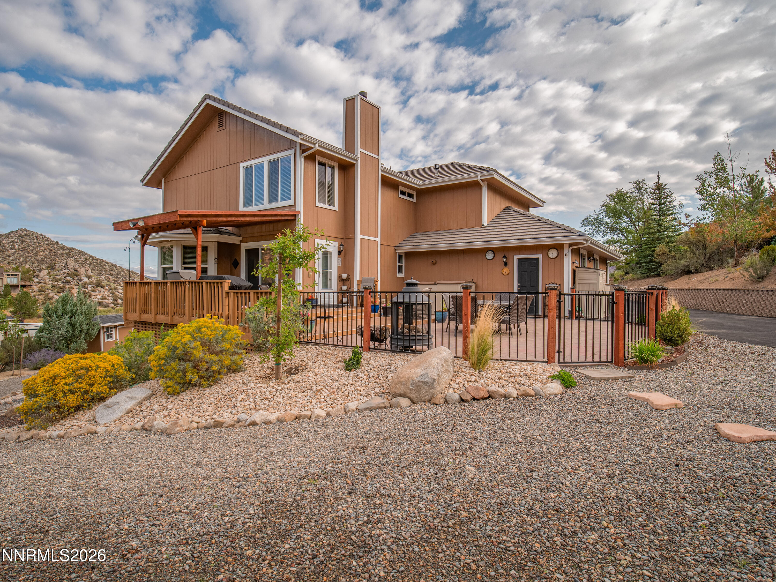 3628 Lakeview Road Carson City, NV 89703 - Photo 3 of 87 Photo-24