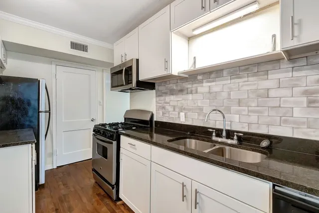 $1,375 | 1507 Pease Road, Unit 3, Austin, TX 78703