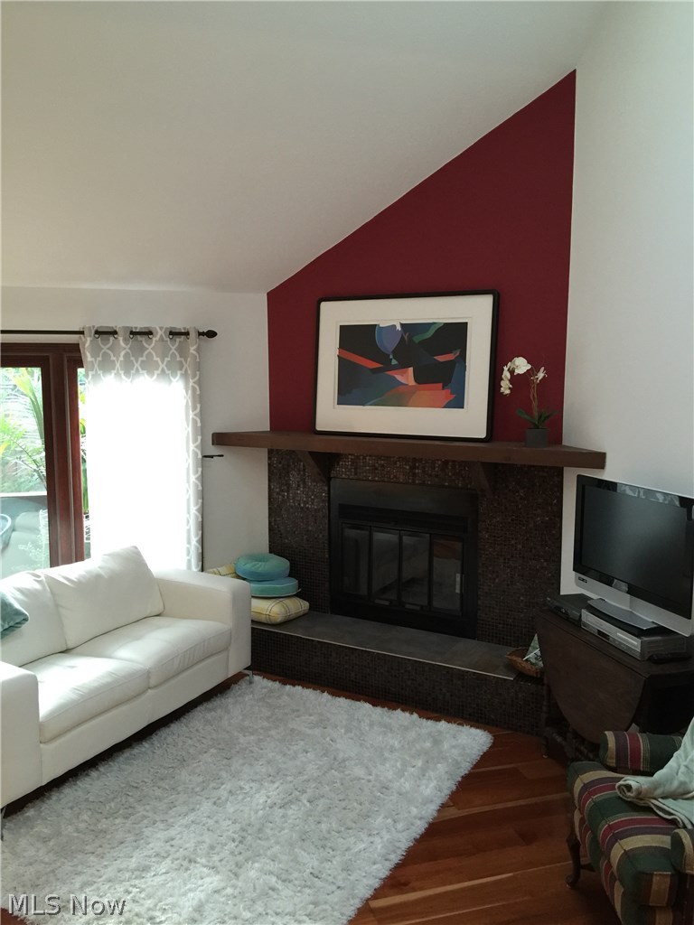 215 Solon Road, Unit D Chagrin Falls, OH 44022 - Photo 5 of 25 wood burning fireplace