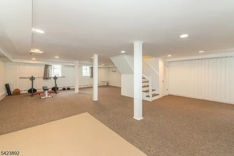 a big room with entryway