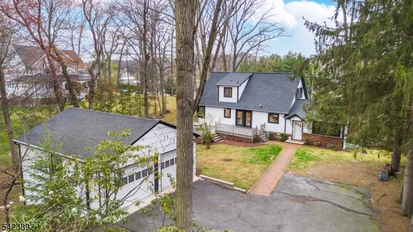 $980,000 | 289 Boulevard, Mountain Lakes, NJ 07046