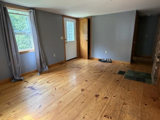 5274 S Road Corinth, VT 05033 - Photo 5 of 13