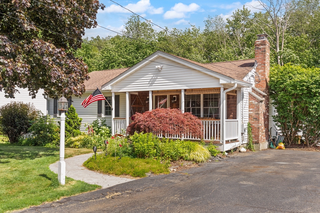 16 Jionzo Road Milford, MA 01757 - Photo 2 of 25