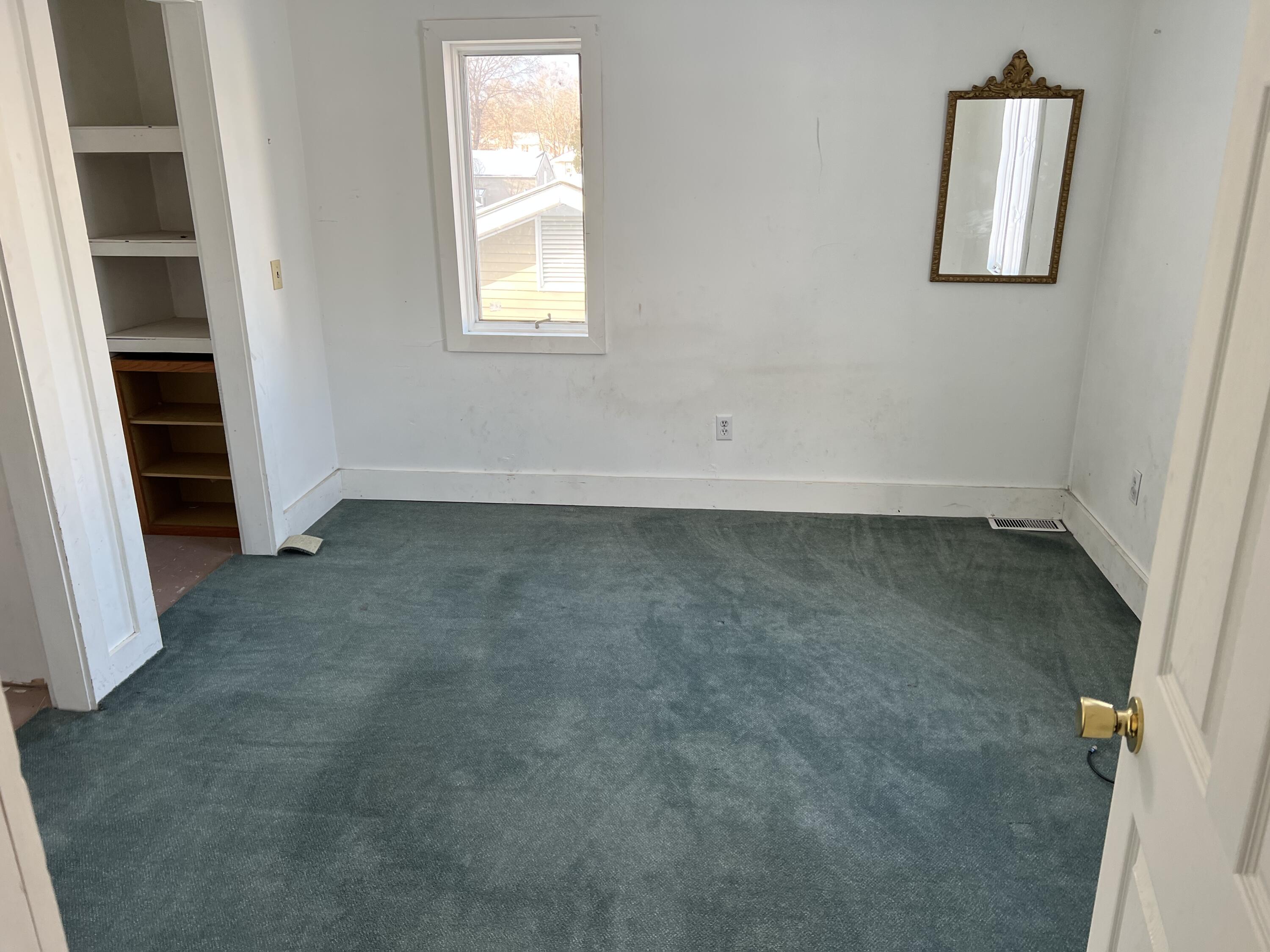 126 Lincoln Street Millinocket, ME 04462 - Photo 18 of 33 B694A518-D3D2-47D9-AB5F-5D5C095EB0B3