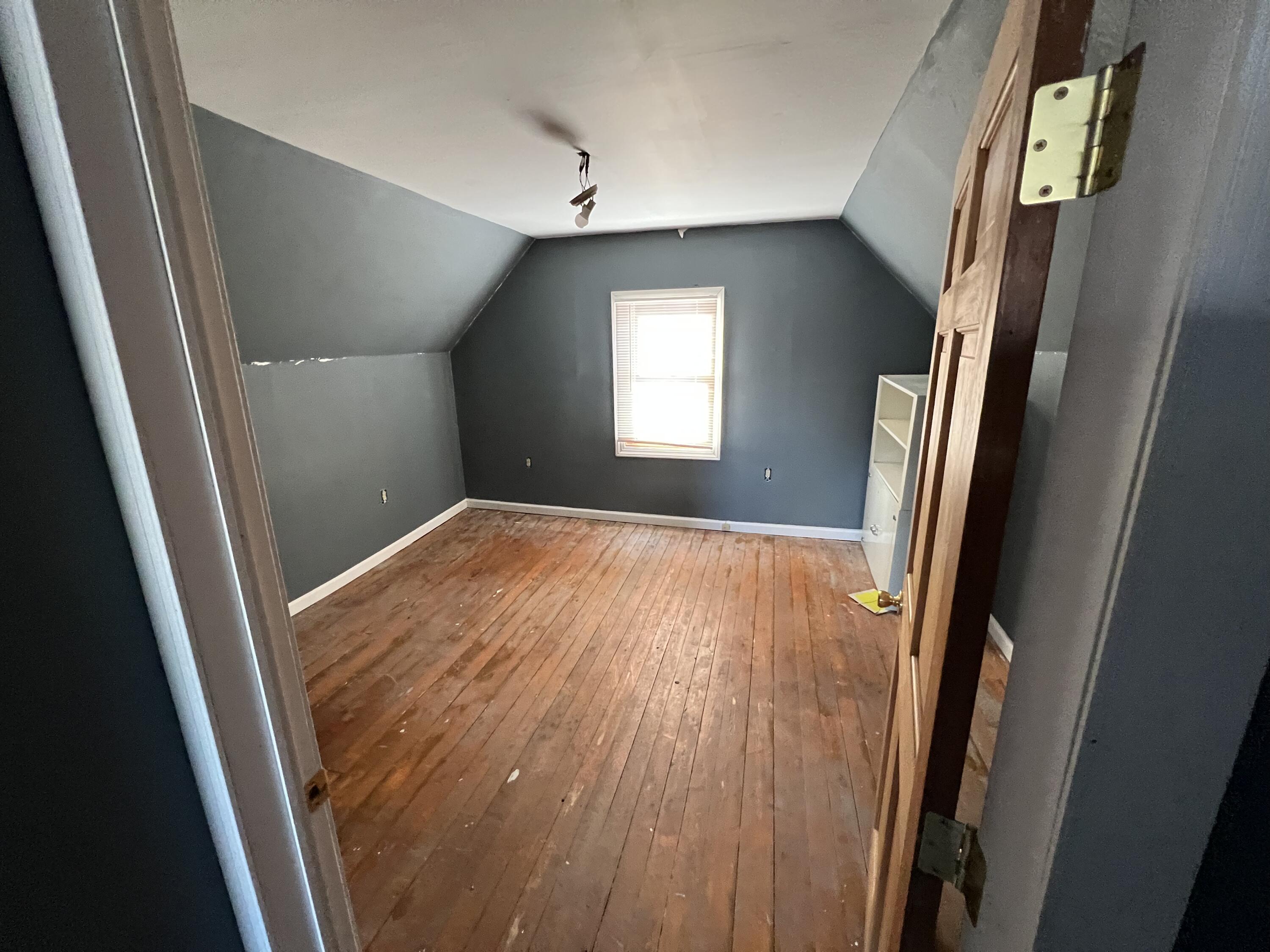 126 Lincoln Street Millinocket, ME 04462 - Photo 23 of 33 B198B3B1-590E-4A1F-93FD-1E649D5E256B