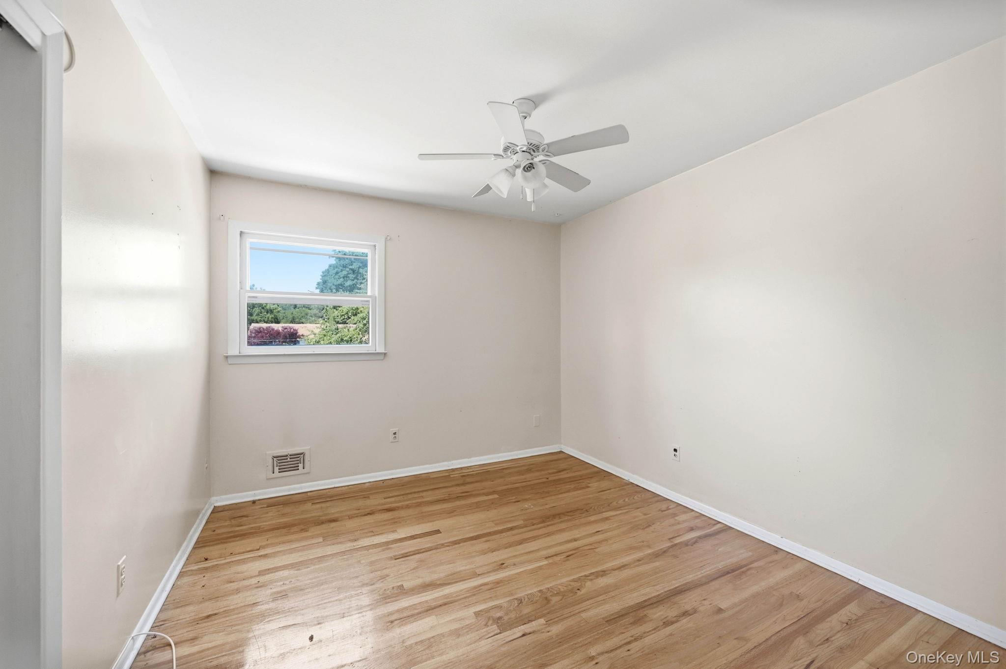 5 Flamingo Lane Spring Valley, NY 10977 - Photo 25 of 48