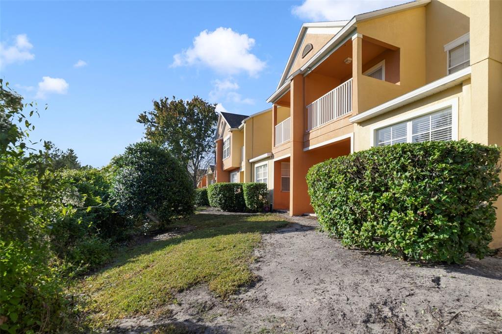 851 Assembly Court Kissimmee, FL 34747 - Photo 14 of 27 a view of a building