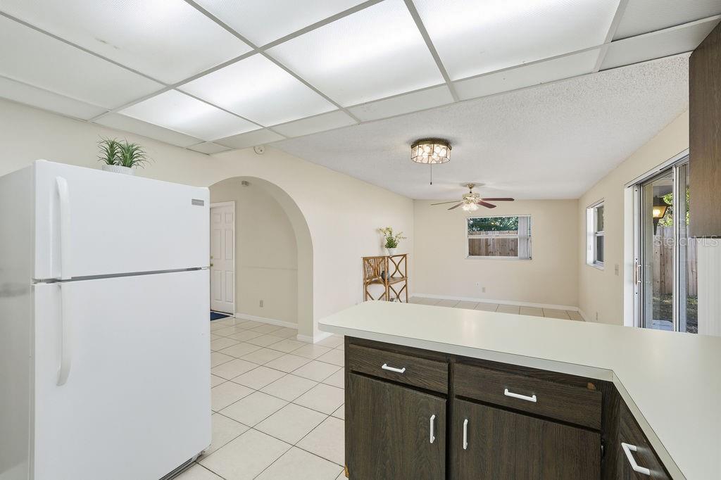 2105 West Barclay Road Tampa, FL 33612 - Photo 27 of 63