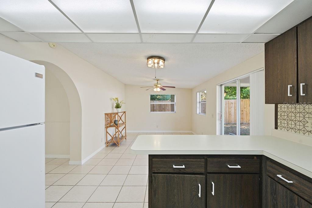 2105 West Barclay Road Tampa, FL 33612 - Photo 28 of 63