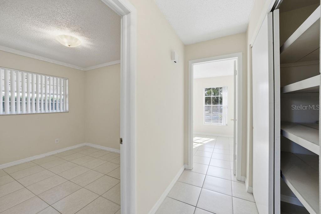 2105 West Barclay Road Tampa, FL 33612 - Photo 45 of 63