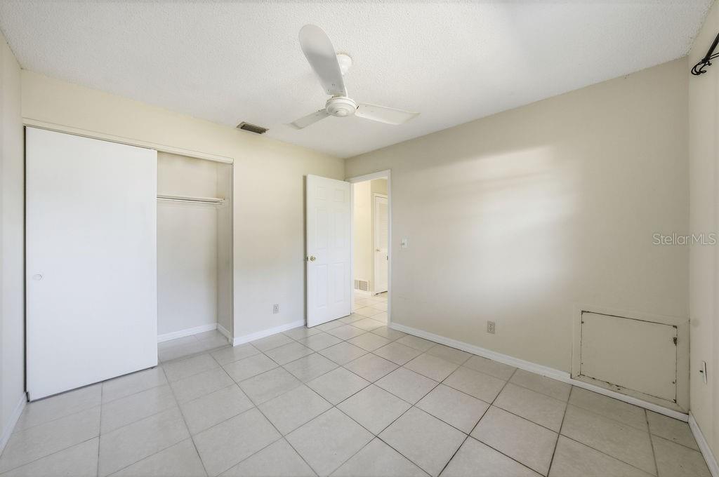 2105 West Barclay Road Tampa, FL 33612 - Photo 50 of 63