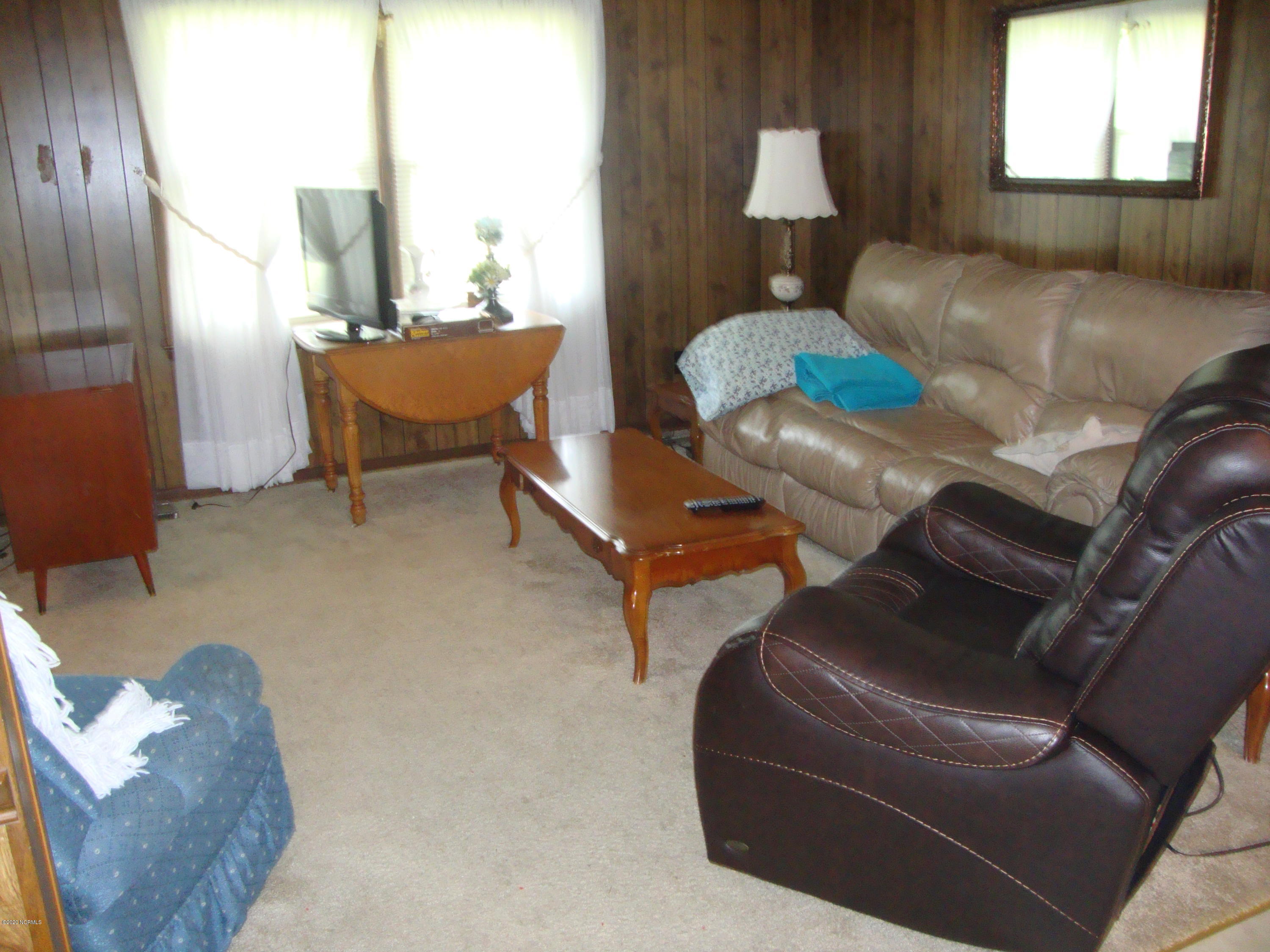185 Gail Road Willard, NC 28478 - Photo 9 of 17 DSC05808 - Copy (2)