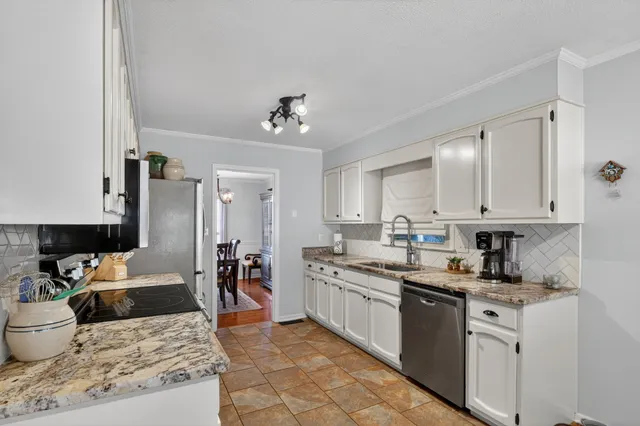 $329,000 | 1886 Wellsbrook Drive, Fayetteville, TN 37334