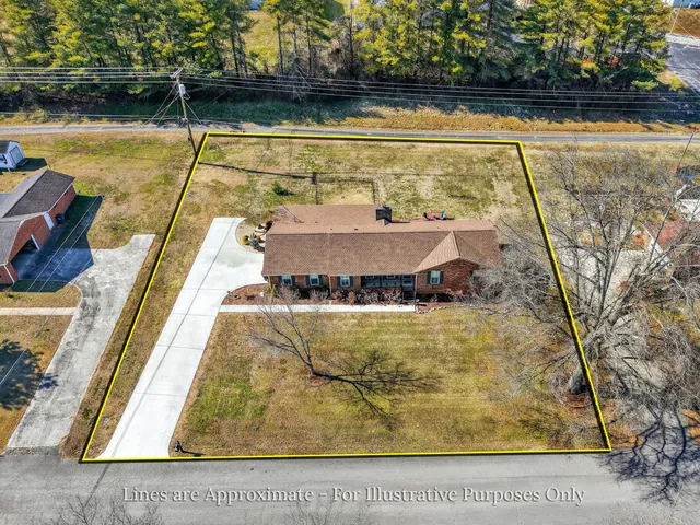 $329,000 | 1886 Wellsbrook Drive, Fayetteville, TN 37334