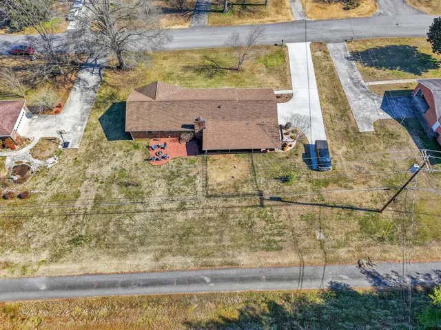 $329,000 | 1886 Wellsbrook Drive, Fayetteville, TN 37334