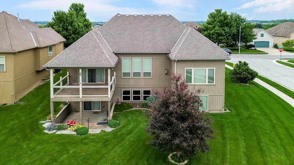 1422 Brompton Lane Raymore, MO 64083 - Photo 4 of 35