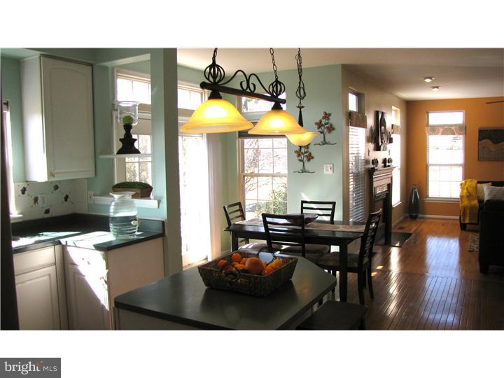 35 Cherry Tree Court Spring City, PA 19475 - Photo 10 of 25 Kitchen