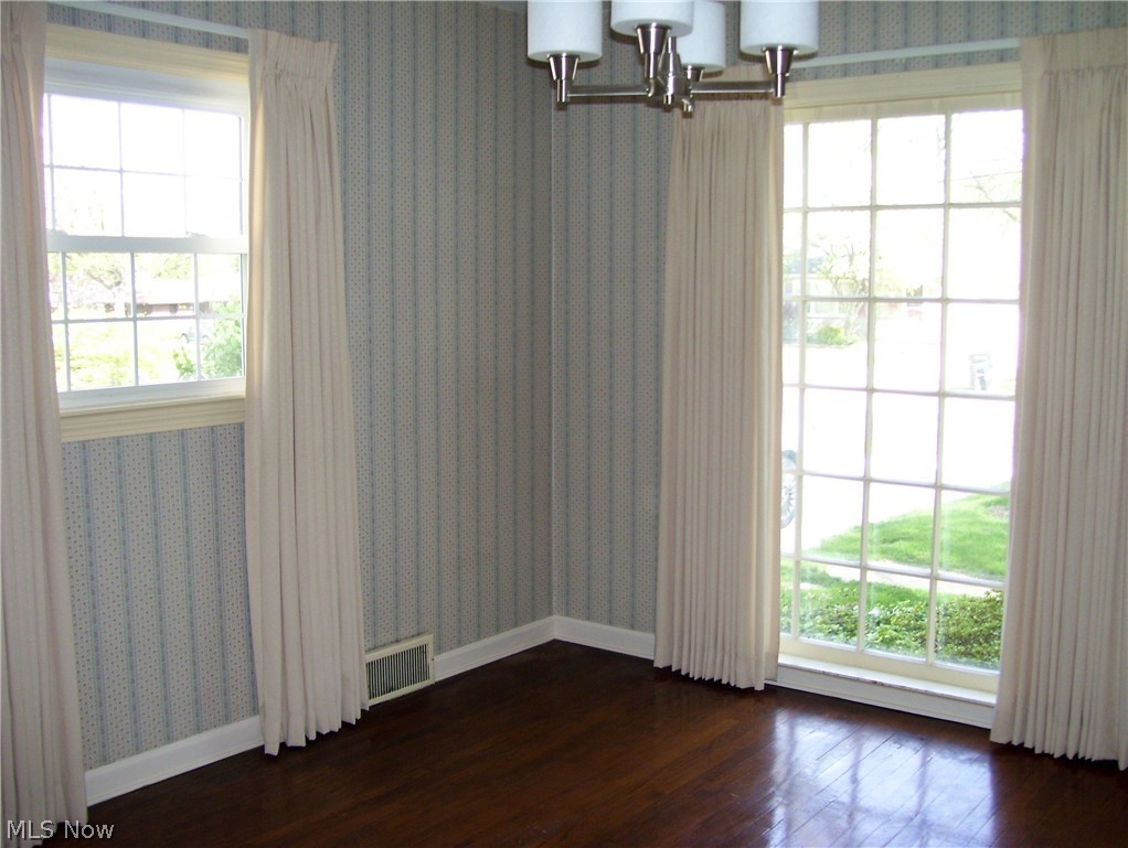 1228 Garman Road Akron, OH 44313 - Photo 5 of 23 Gallery Image 5