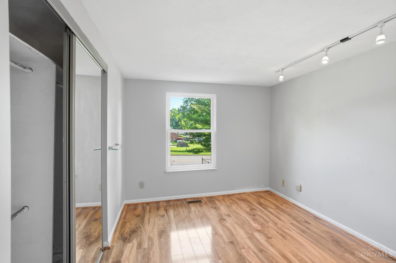 3507 West Galbraith Road Cincinnati, OH 45239 - Photo 24 of 54