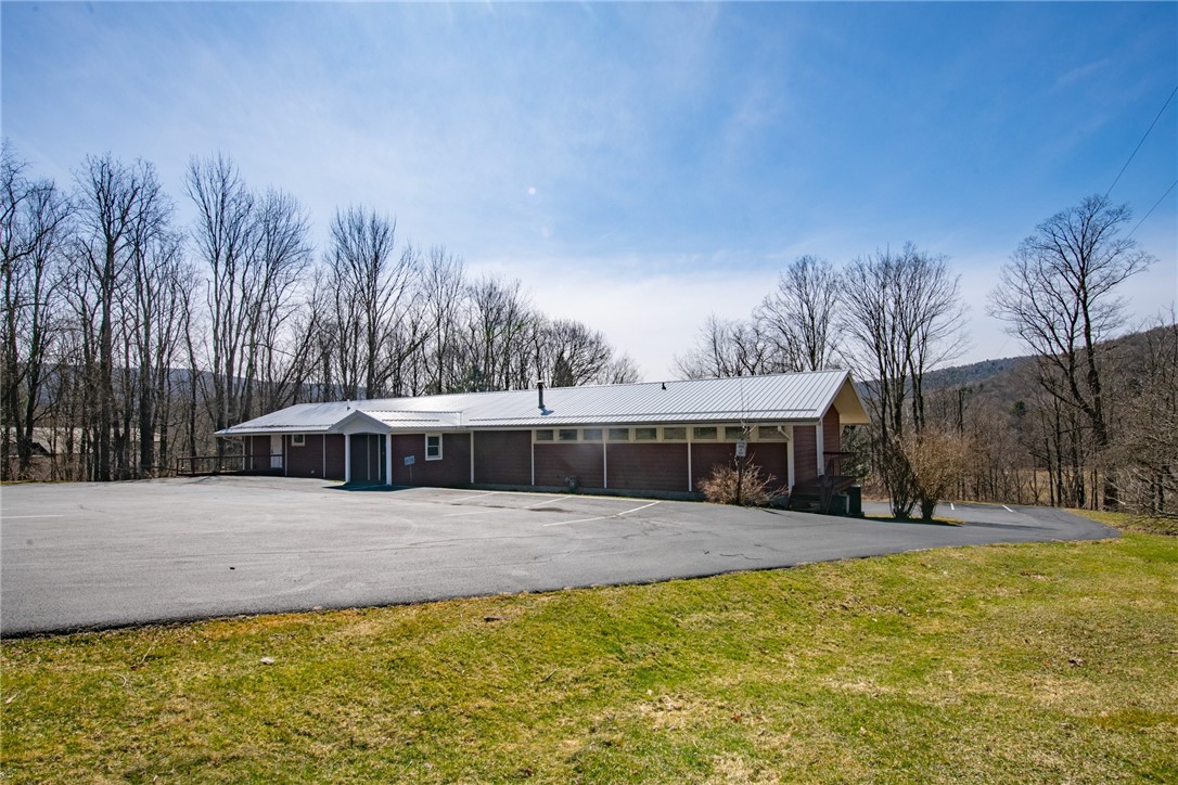 6 Franklin Road Walton, NY 13856 - Photo 2 of 38