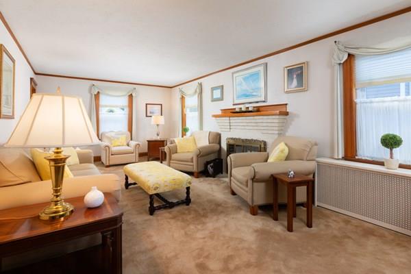 182 Holbrook Road Quincy, MA 02171 - Photo 16 of 24 Gallery Image 16