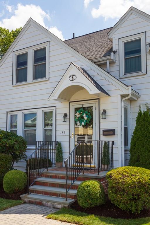 182 Holbrook Road Quincy, MA 02171 - Photo 3 of 24 Gallery Image 3