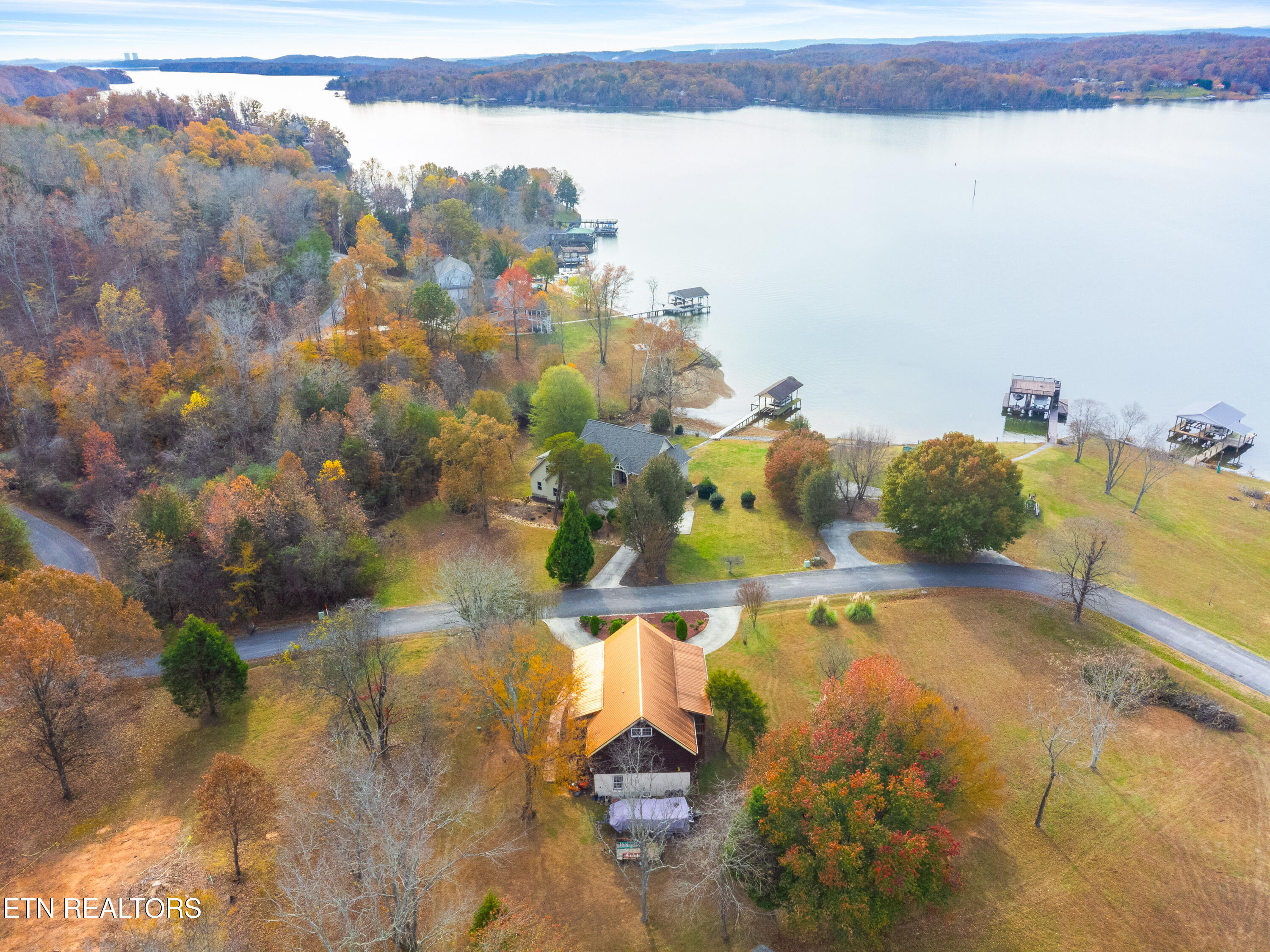 267 Cherokee Circle Ten Mile, TN 37880 - Photo 7 of 59 A-5