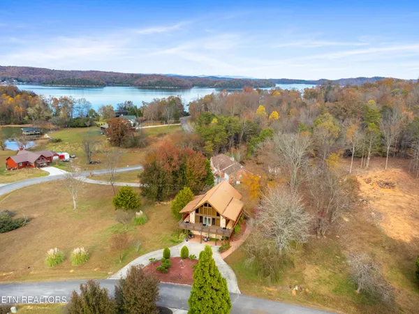 $499,900 | 267 Cherokee Circle, Ten Mile, TN 37880