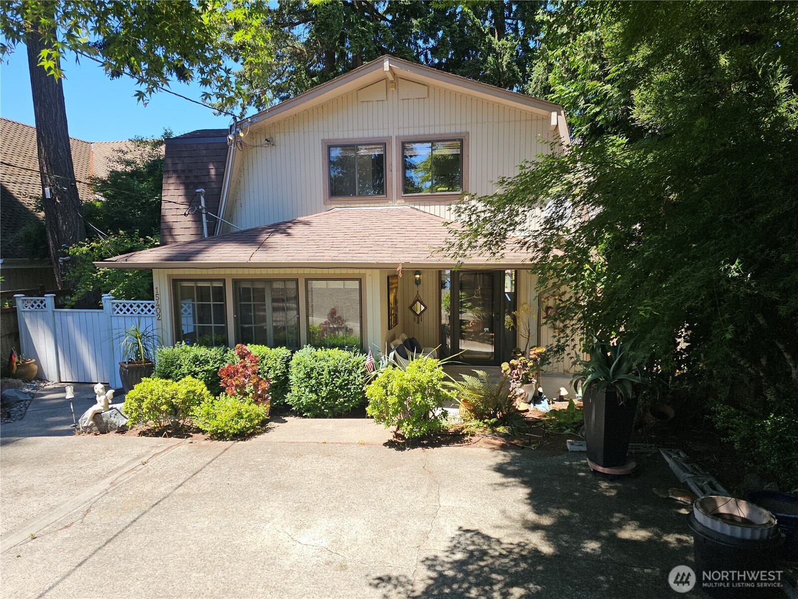 15402 Rose Road Southwest Lakewood, WA 98498 - Photo 2 of 40