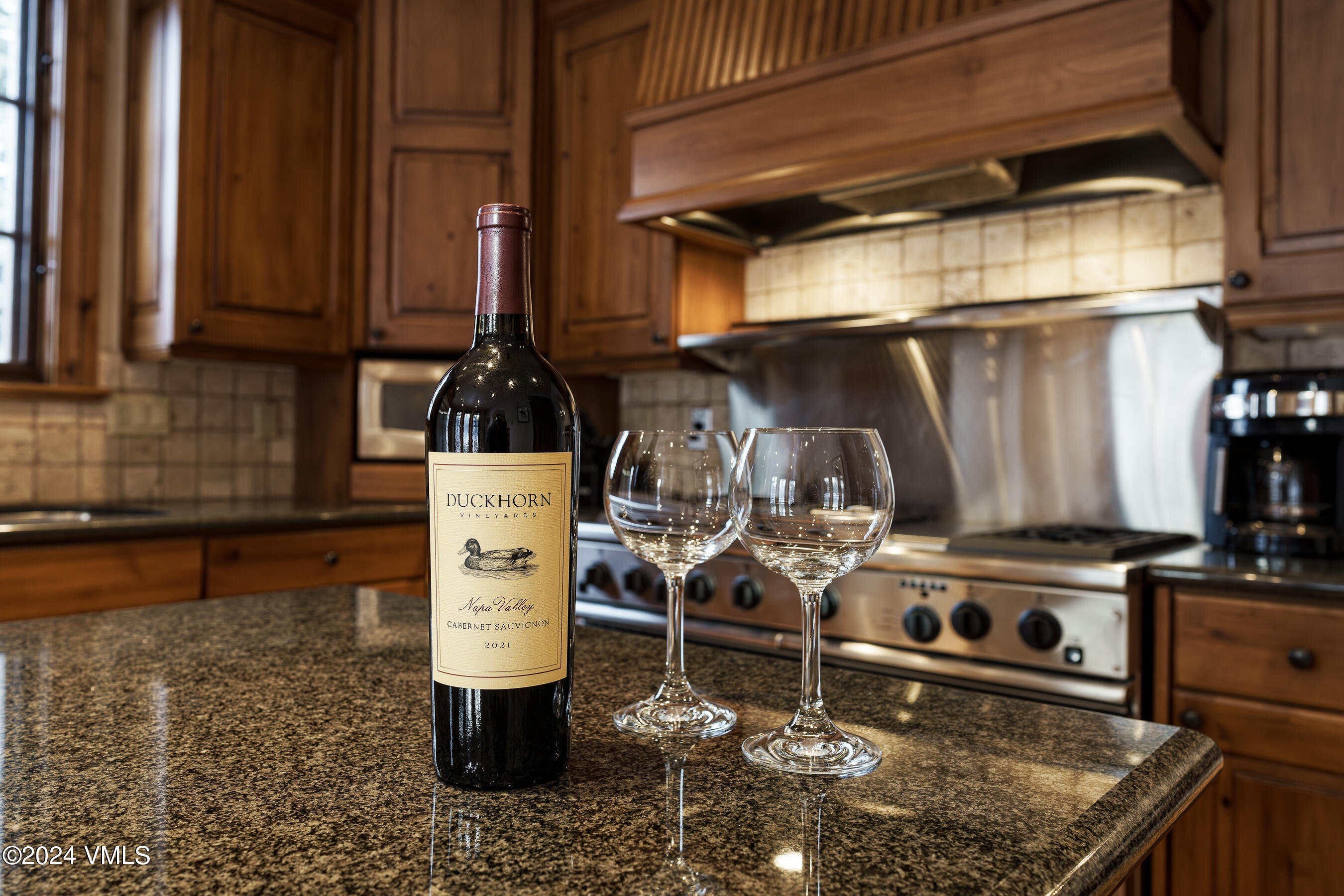 82 Bachelor Gulch Road Beaver Creek, CO 81620 - Photo 15 of 68 82_Bachelor_Gulch_II_077