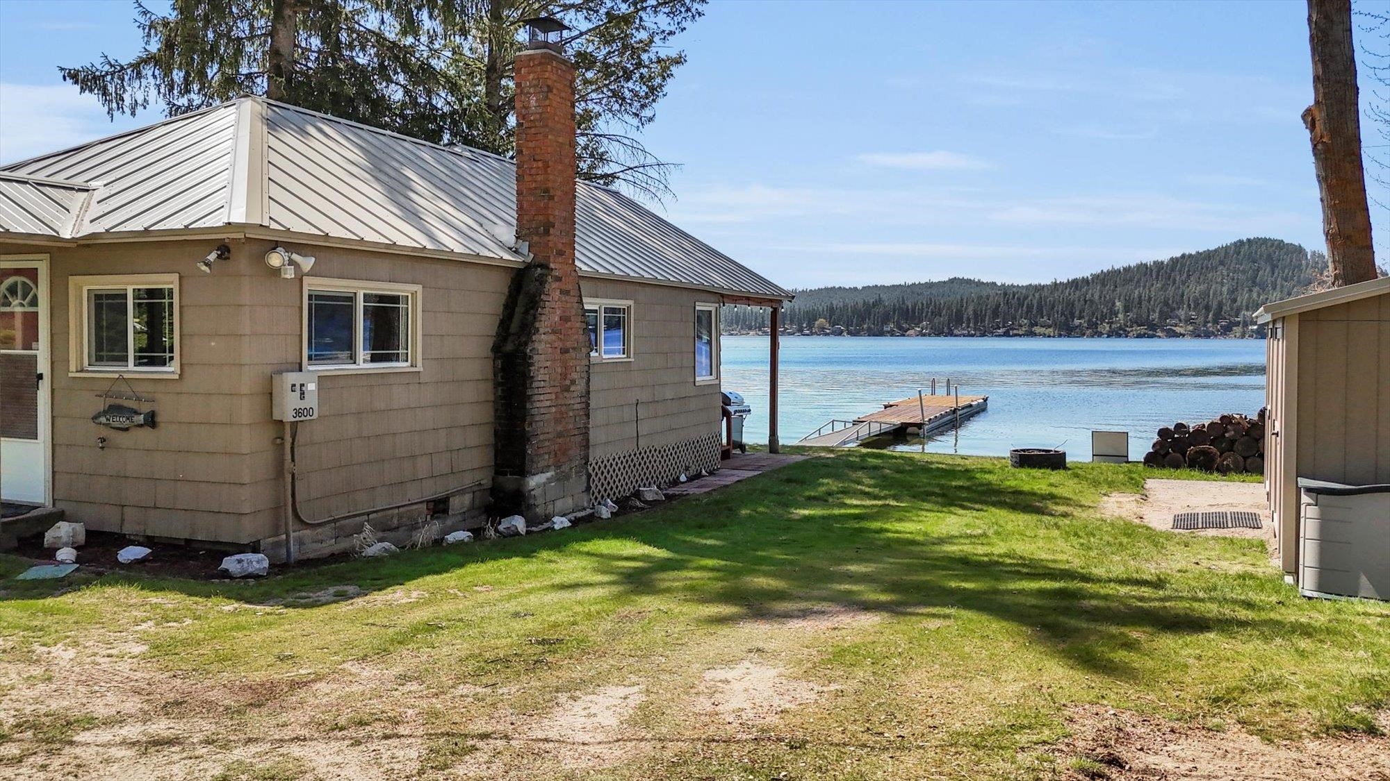 40630 Robbins Road Loon Lake, WA 99148 - Photo 2 of 39 Gallery Image 2