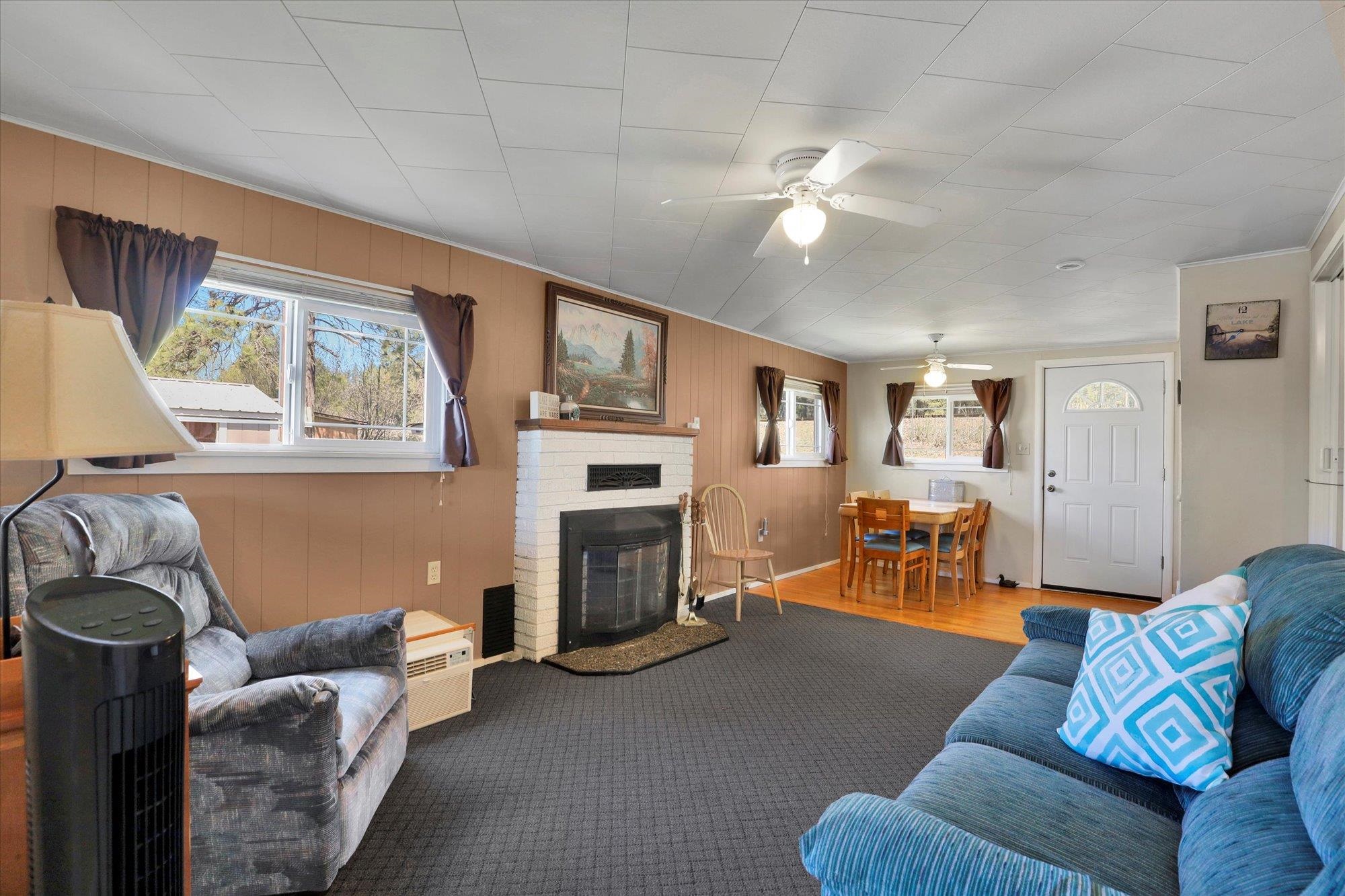 40630 Robbins Road Loon Lake, WA 99148 - Photo 7 of 39 Gallery Image 7