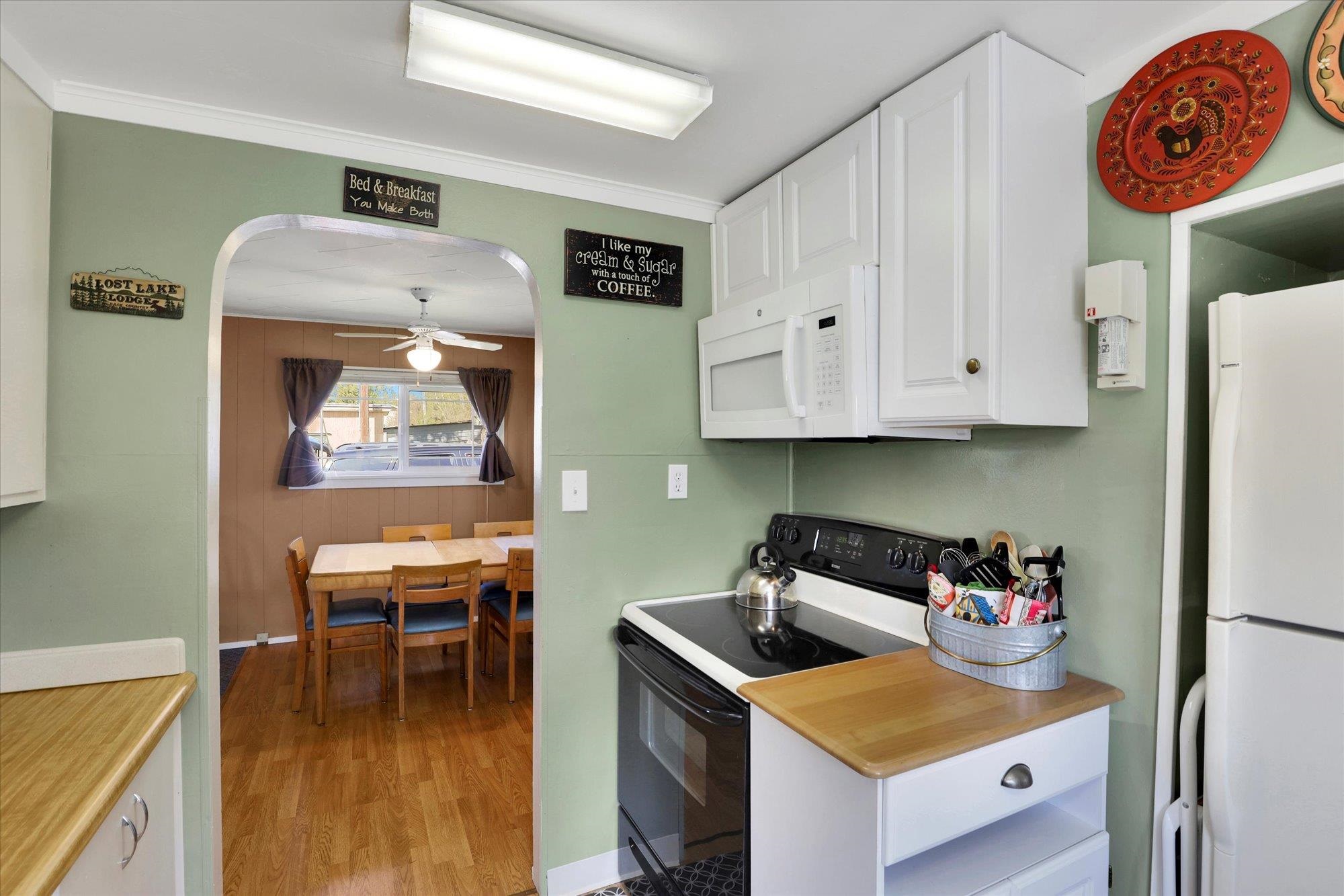 40630 Robbins Road Loon Lake, WA 99148 - Photo 10 of 39 Gallery Image 10