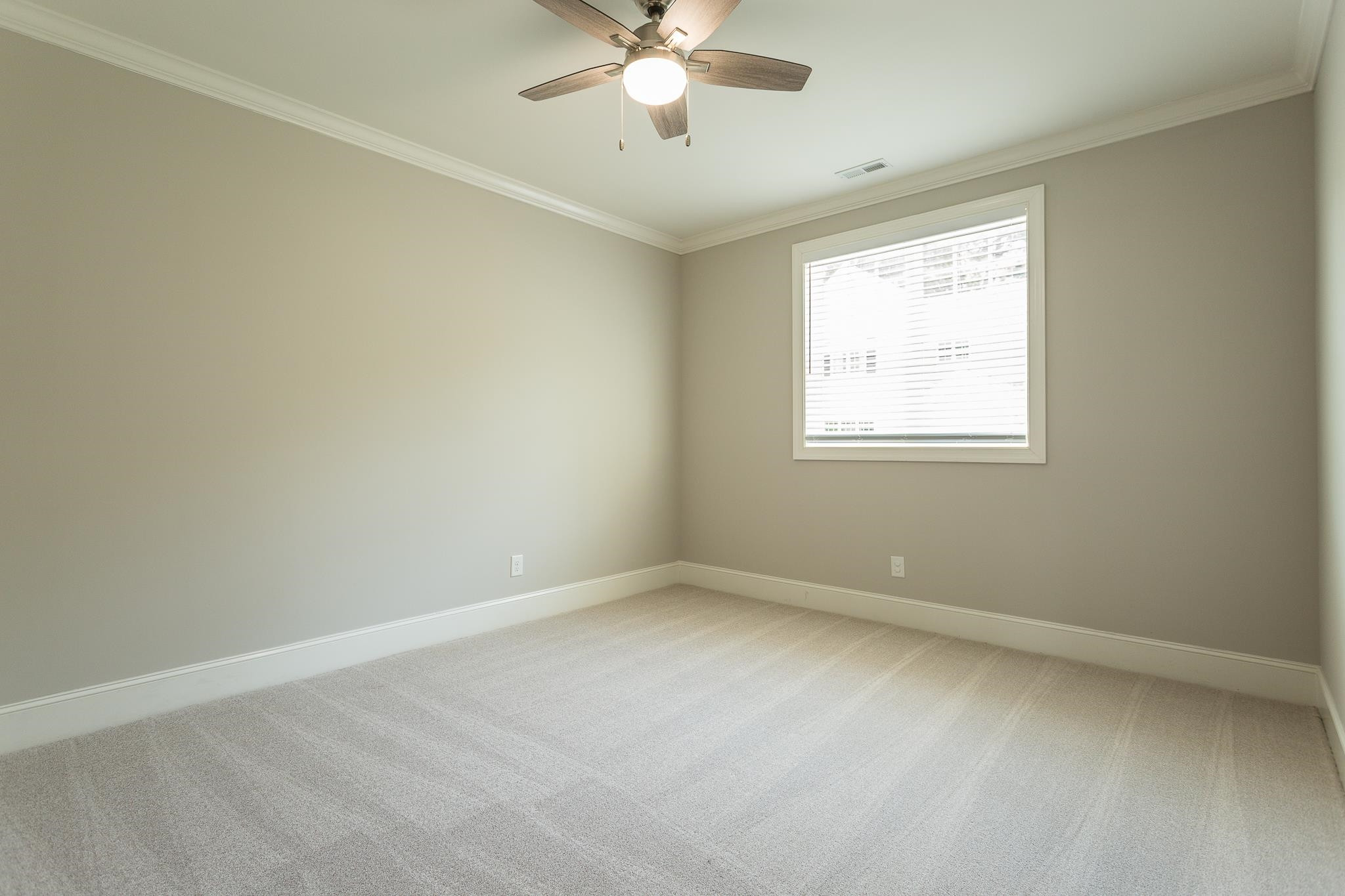 2824 Plumfield Place Raleigh, NC 27607 - Photo 5 of 21 Photo 5