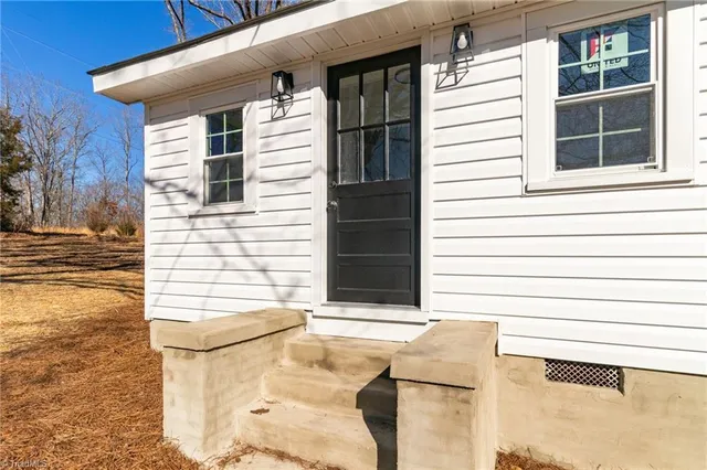 $199,900 | 812 West Main Street, Franklinville, NC 27248